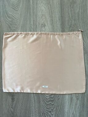 Prada dust bag (C815)